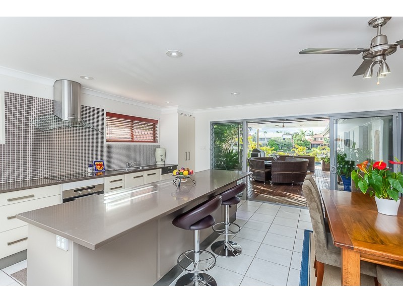 23 AUSTRALIA COURT, Newport QLD 4020