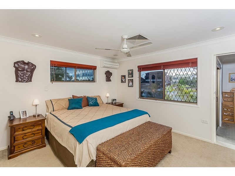 23 AUSTRALIA COURT, Newport QLD 4020