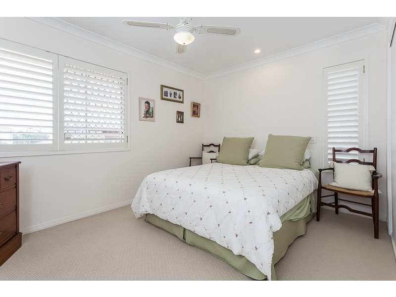 17 CONSTELLATION COURT, Newport QLD 4020