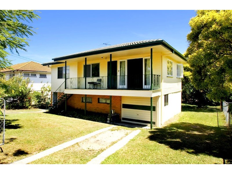 36 CHARTWELL STREET, Margate QLD 4019