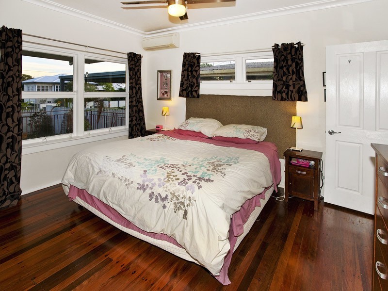 14 ROGERS ROAD, Clontarf QLD 4019