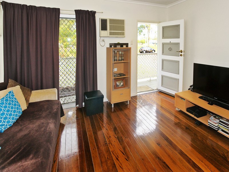 50 BELL ST, Clontarf QLD 4019