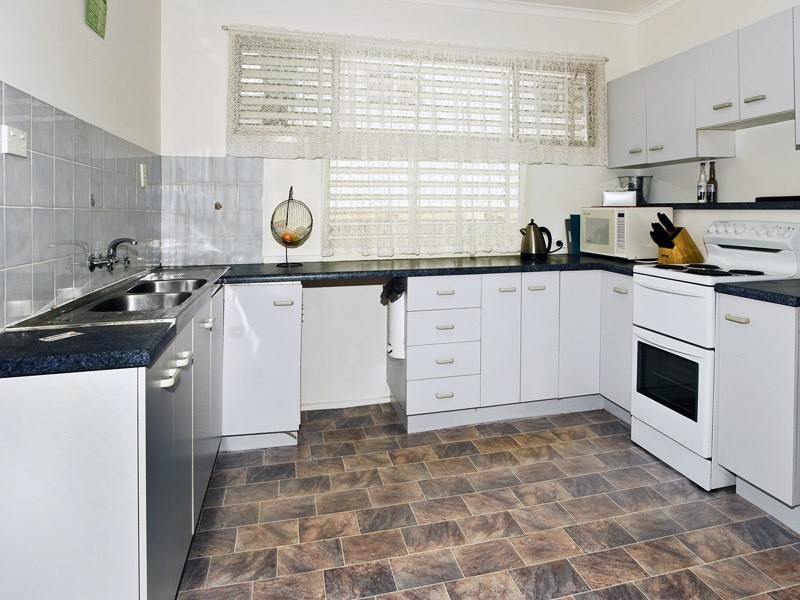 50 BELL ST, Clontarf QLD 4019
