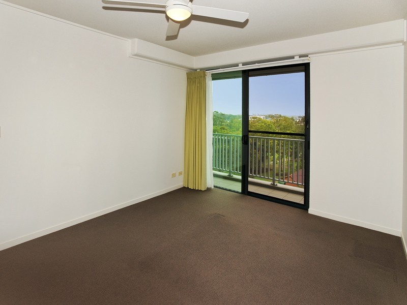 25-33/503 DIX ST, Redcliffe QLD 4020