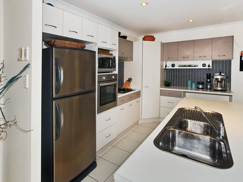 18 CAPER WHITE CT, Kallangur QLD 4503