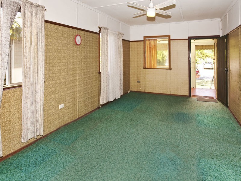 11 MARYBOROUGH TERRACE, Scarborough QLD 4020