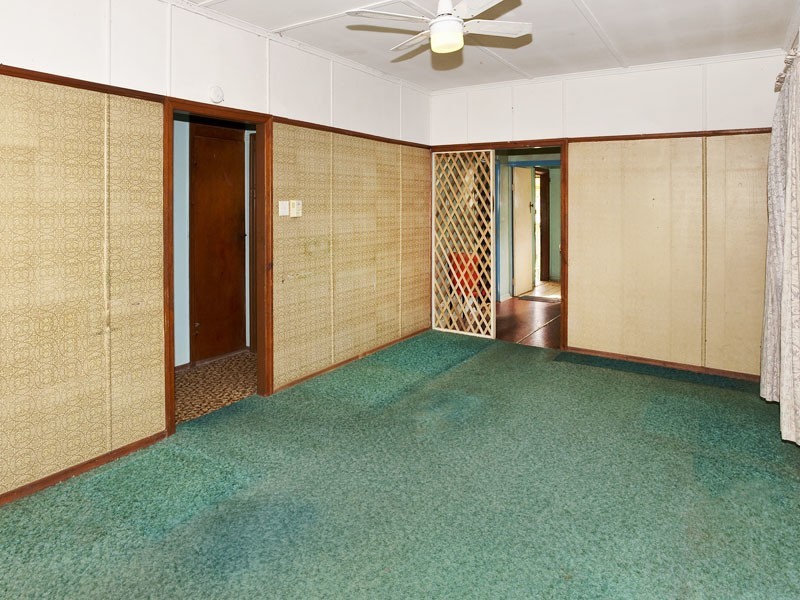 11 MARYBOROUGH TERRACE, Scarborough QLD 4020