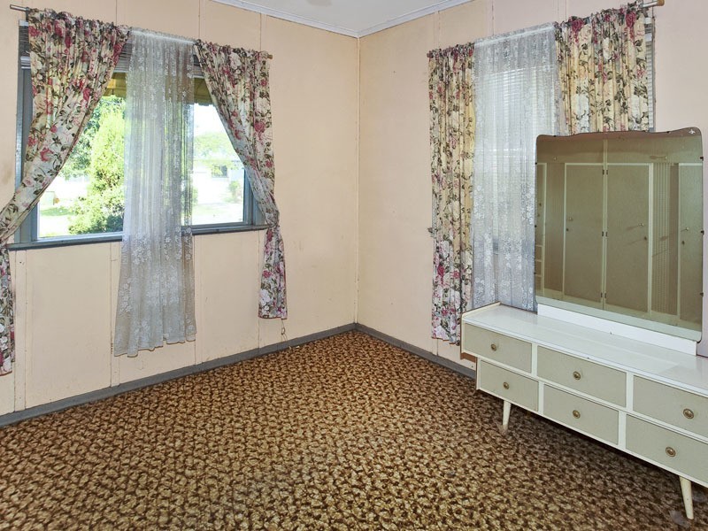 11 MARYBOROUGH TERRACE, Scarborough QLD 4020