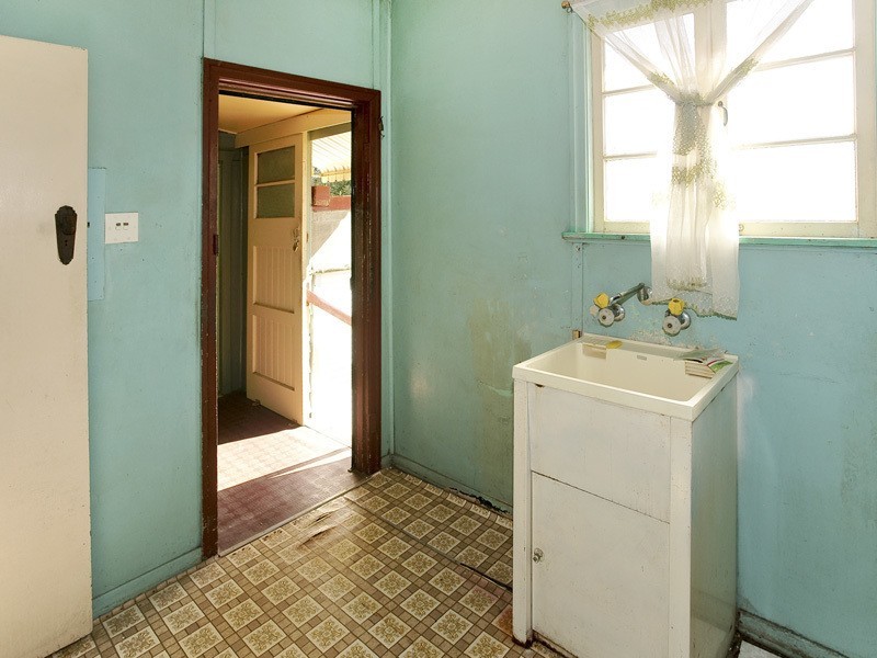 11 MARYBOROUGH TERRACE, Scarborough QLD 4020