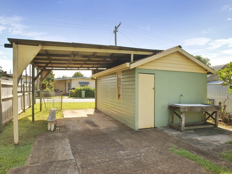 11 MARYBOROUGH TERRACE, Scarborough QLD 4020