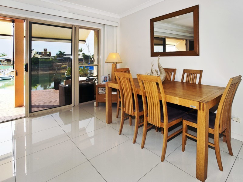 20/156 GRIFFITH RD, Newport QLD 4020