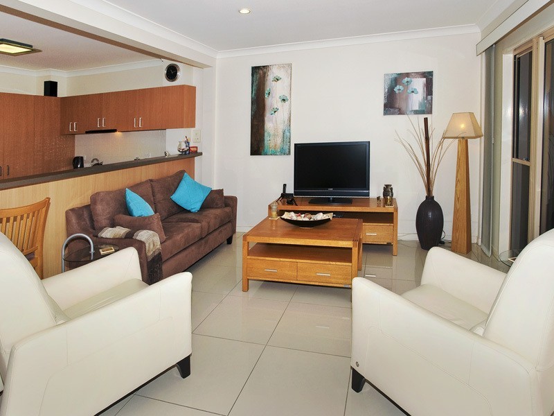 20/156 GRIFFITH RD, Newport QLD 4020