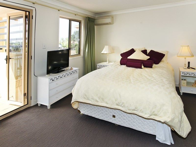 20/156 GRIFFITH RD, Newport QLD 4020