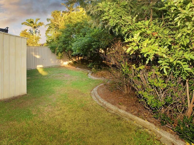 109 KLINGNER RD, Redcliffe QLD 4020