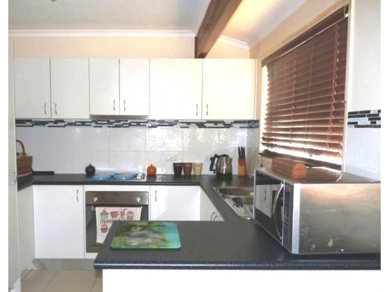 8 CHORLEY ST, Kippa-ring QLD 4021