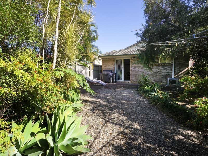 40 GARNEY ST, Redcliffe QLD 4020
