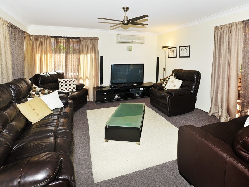153 ASHMOLE RD, Newport QLD 4020