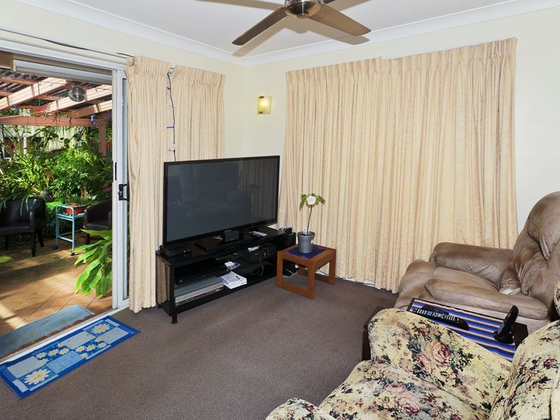 153 ASHMOLE RD, Newport QLD 4020