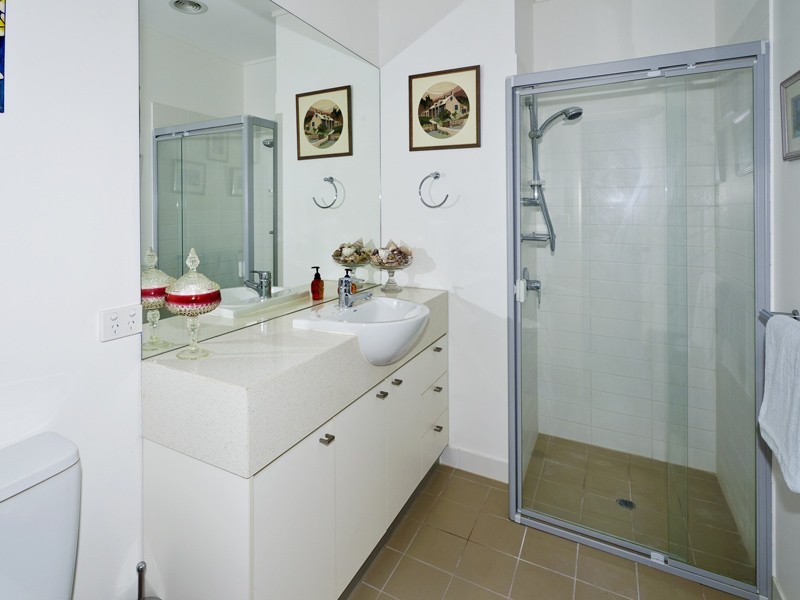 606/25-33 DIX ST, Redcliffe QLD 4020