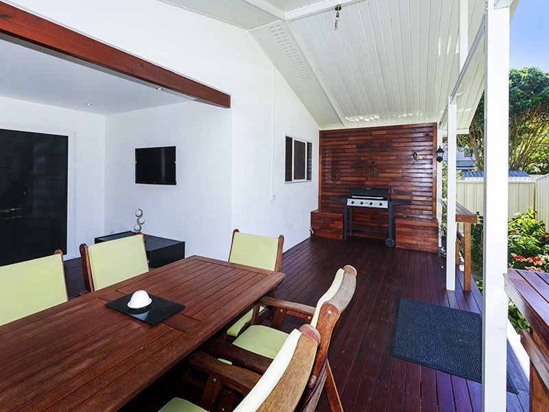 36  LIVERMORE STREET, Redcliffe QLD 4020