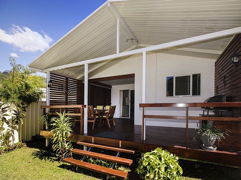 36  LIVERMORE STREET, Redcliffe QLD 4020