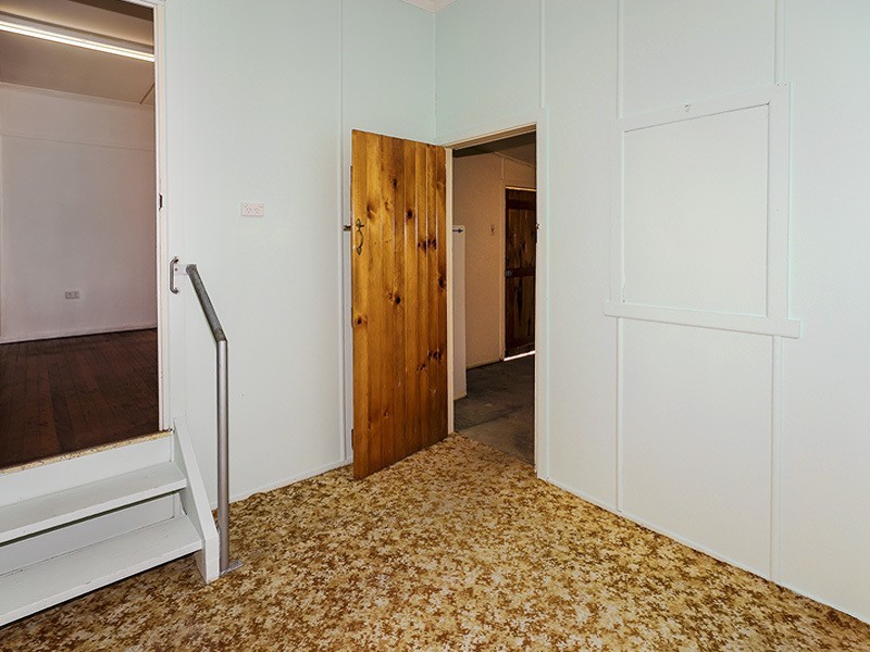 104 DOVER ROAD, Redcliffe QLD 4020