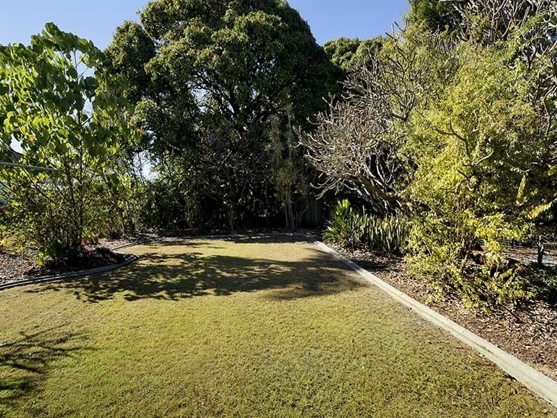 104 DOVER ROAD, Redcliffe QLD 4020