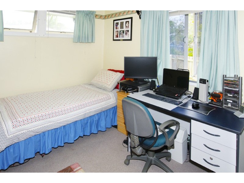 77 HENZELL STREET, Kippa-ring QLD 4021