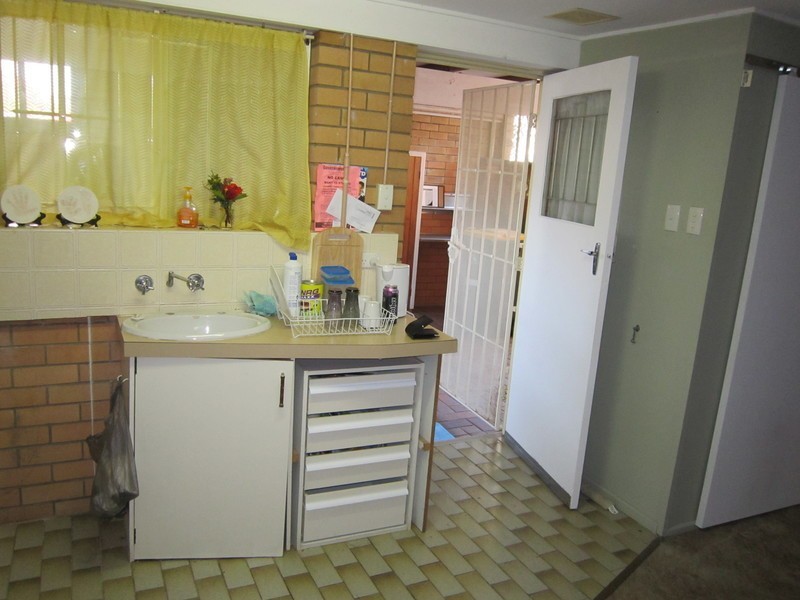 31 LIVERMORE STREET, Redcliffe QLD 4020