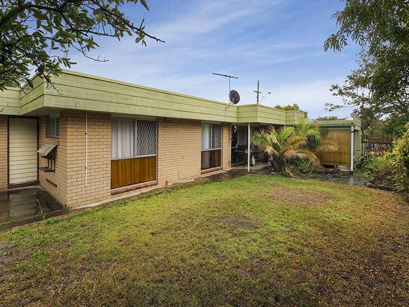 111 KLINGNER RD, Redcliffe QLD 4020