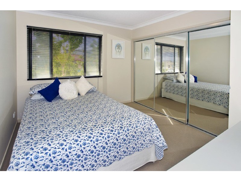 1/11 DIX STREET, Redcliffe QLD 4020