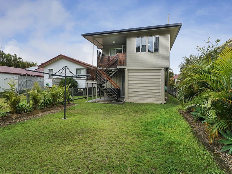 38 PERCY ST, Redcliffe QLD 4020