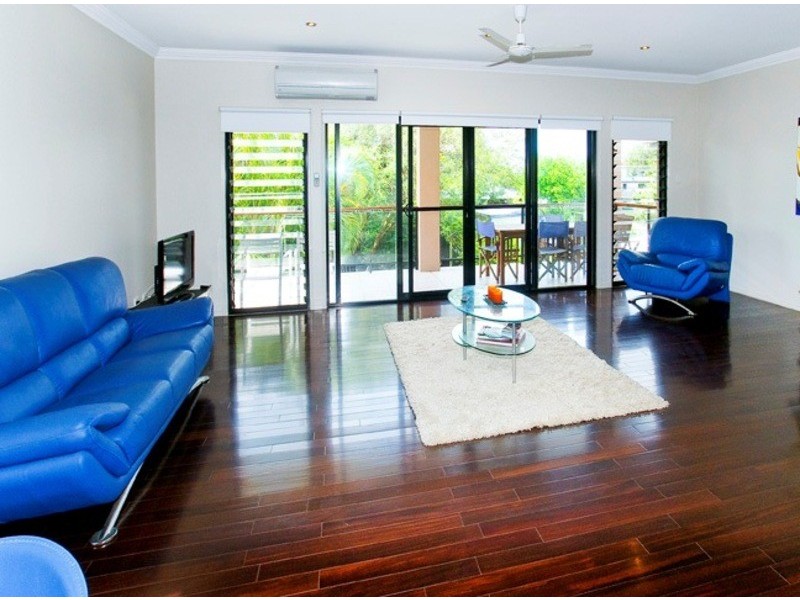 1 PETERSON STREET, Scarborough QLD 4020