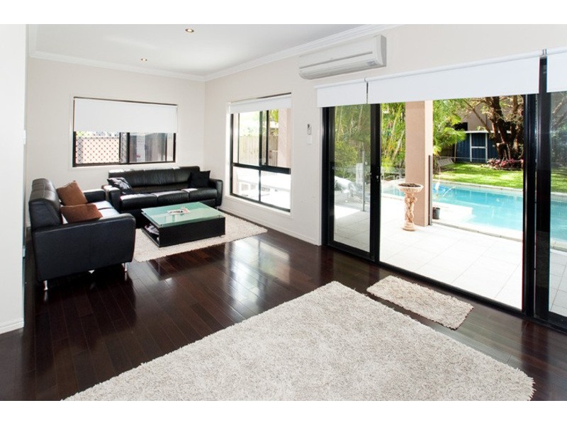 1 PETERSON STREET, Scarborough QLD 4020