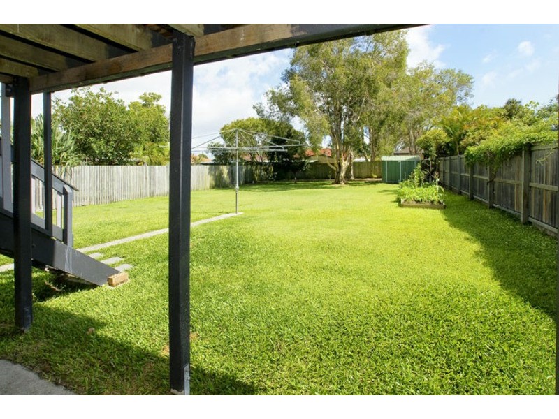 22 HENZELL STREET, Kippa-ring QLD 4021