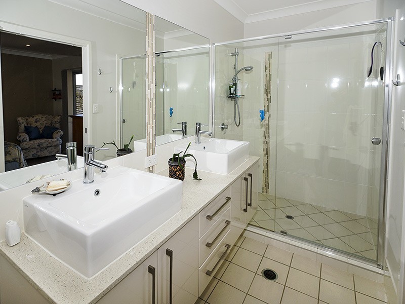 4/32 BUNTON ST, Scarborough QLD 4020