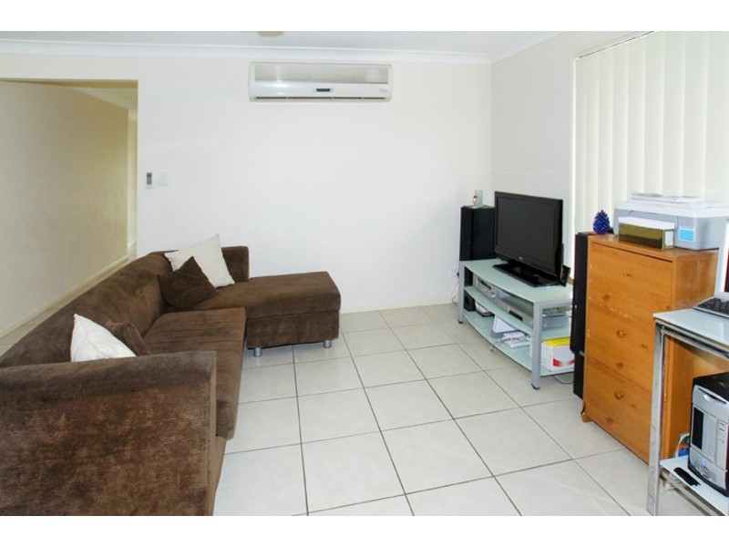 16 EUGENIA AVENUE, Rothwell QLD 4022