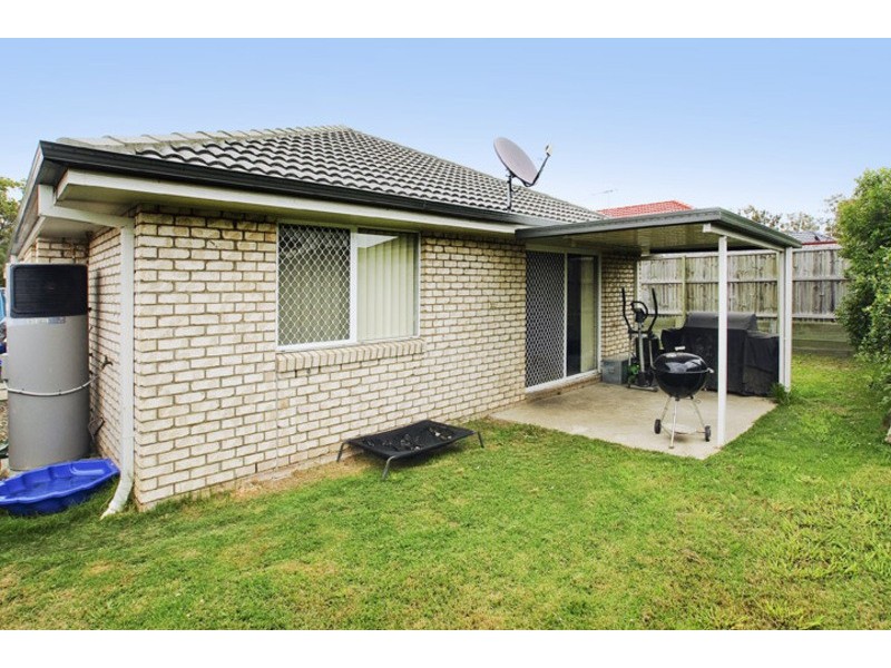 16 EUGENIA AVENUE, Rothwell QLD 4022