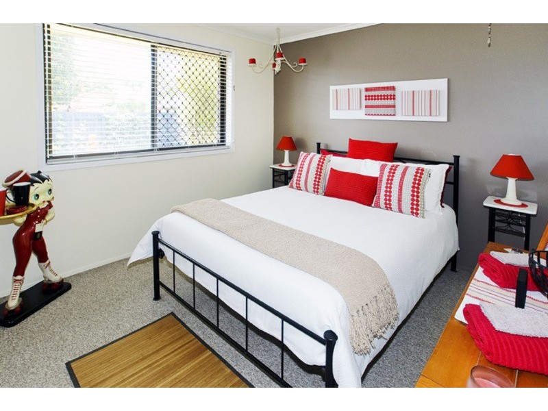 2 CLARET COURT, Kippa-ring QLD 4021