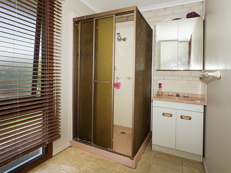 2/4 GRIFFITH RD, Scarborough QLD 4020