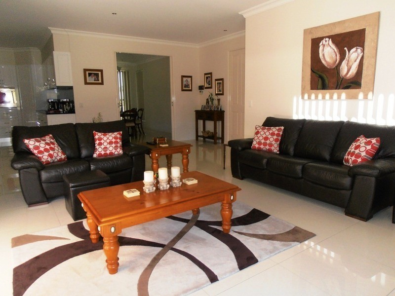 2 SKANDIA COURT, Newport QLD 4020