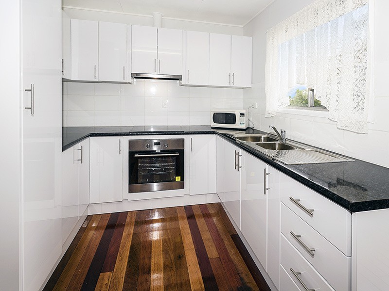 53 LUCAS ST, Scarborough QLD 4020