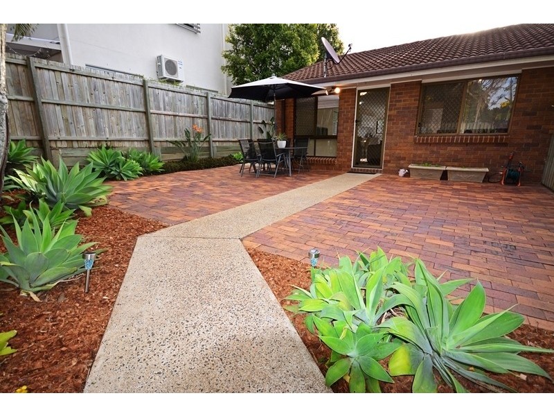 4/9 QUEEN ST, Scarborough QLD 4020