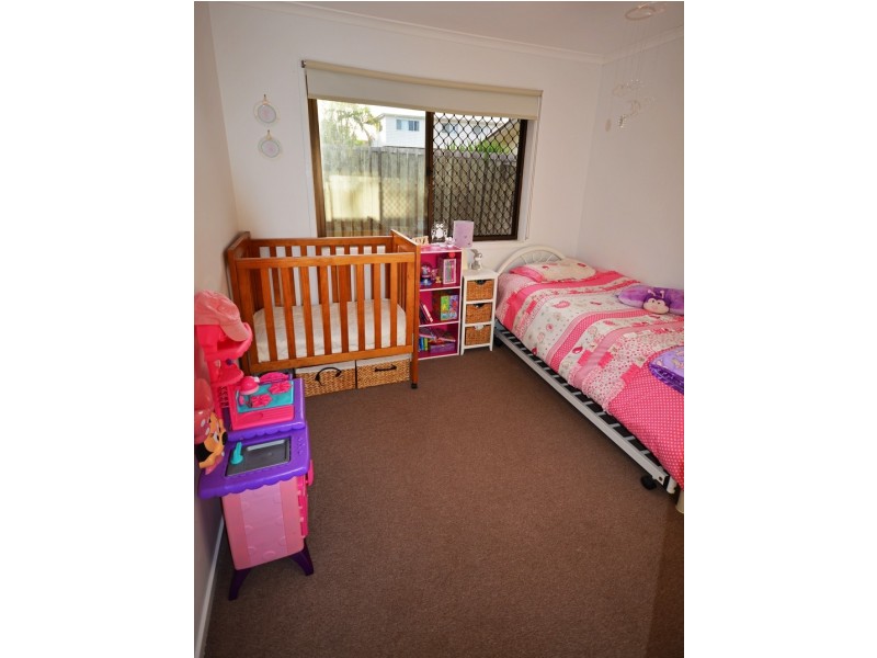 4/9 QUEEN ST, Scarborough QLD 4020