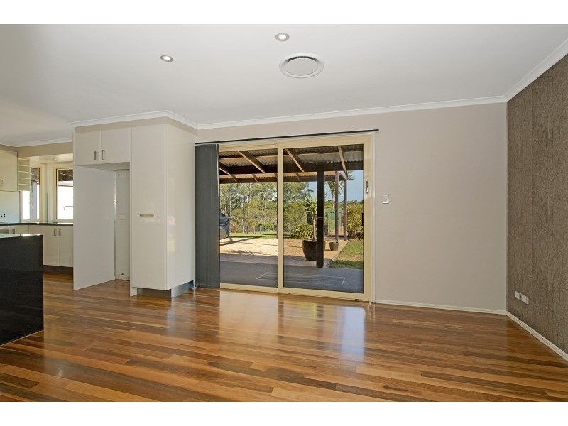 99 WILLIAMSON RD, Morayfield QLD 4506