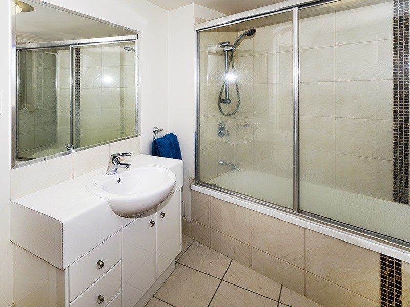 1/69 JOHN ST, Redcliffe QLD 4020