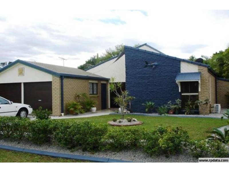 10 NEWPORT DRIVE, Newport QLD 4020