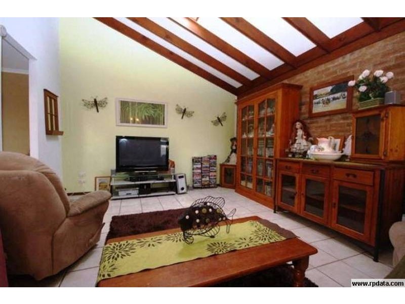 10 NEWPORT DRIVE, Newport QLD 4020