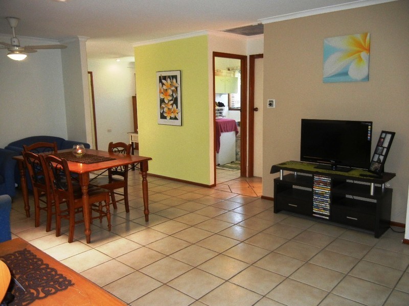 10 NEWPORT DRIVE, Newport QLD 4020