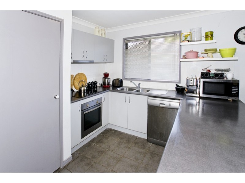 5 HUBNER DRIVE, Rothwell QLD 4022
